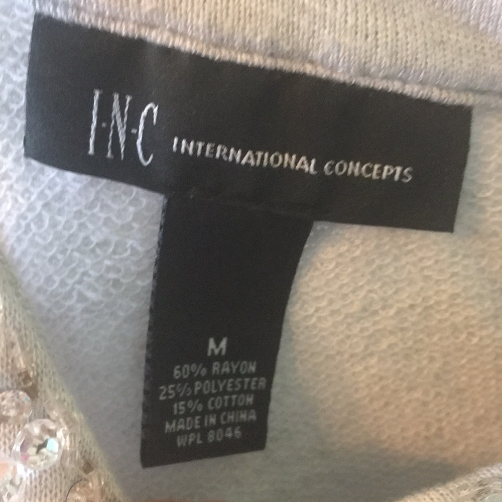 🔥INC COLD SHOULDER TOP - Picture 2 of 5